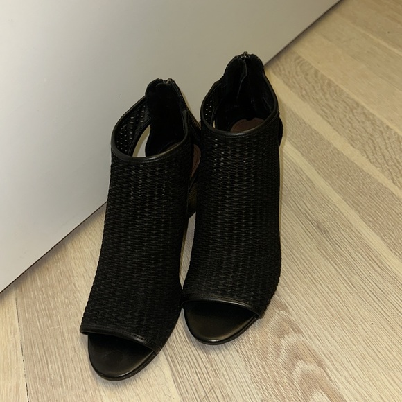 Donald J Pliner Black Wedge Bootie - Picture 3 of 4